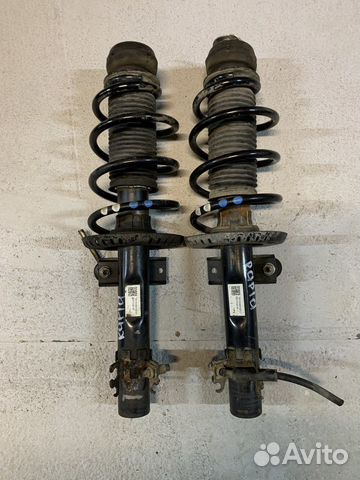 Амортизатор передний Skoda Rapid