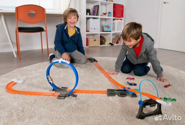 Хотвилс (Hot Wheels)