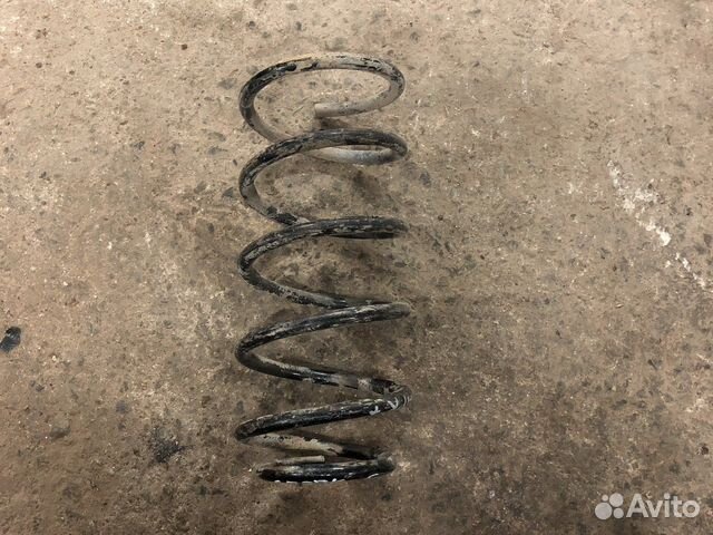 Chevrolet spark пружина передняя