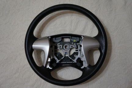 Оригинальный руль Toyota