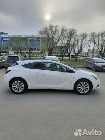 Opel Astra GTC 1.4 AT, 2012, 165 000 км