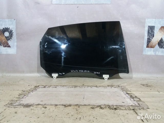Инфинити M37 2009- Стекло правой задней двер 20741