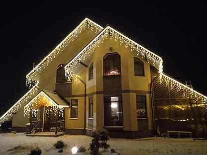 Новогоднее освещение домов гирляндой ceimar