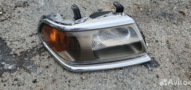 Паджеро спорт правая фара