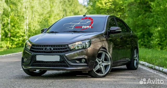 Капот Лада Веста крашенный