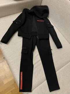 Костюм женский