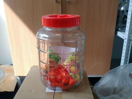 Банка 18 л стекло крышка с гидрозатвором