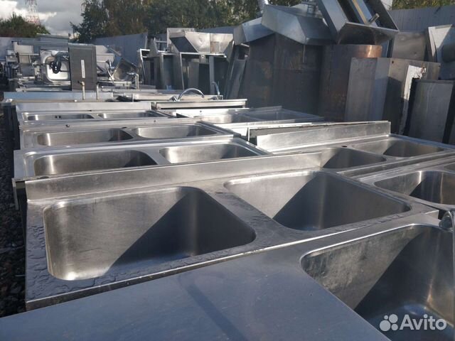 Столы, стеллажи, мойки, вытяжки из нержавейки