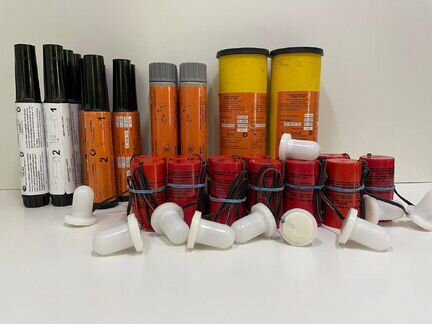 Фальшфейер красного белого огня, шашка дымовая