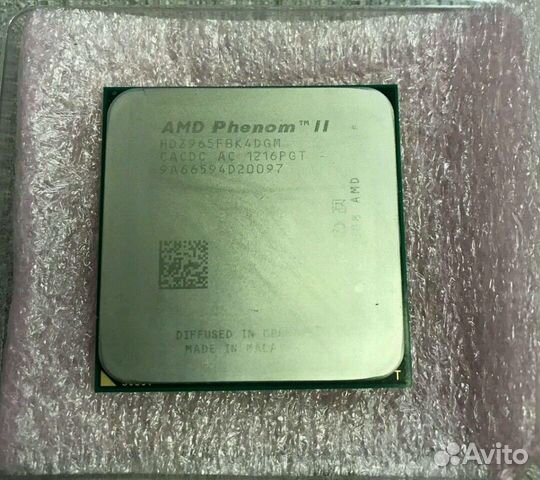 Phenom ii x4 945. Процессор AMD Phenom II x4 Deneb 920. Процессор AMD Phenom II x4 Deneb 940. Phenom 965 андервольтинг. Процессор 955 или 465 тест.