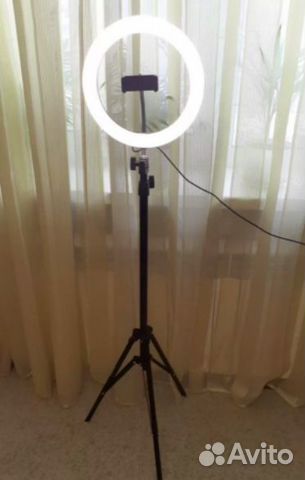 Кольцевая Лампа Со Штативом