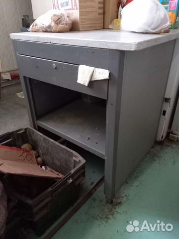 Тумба металлическая с ящиком и мраморной столешниц