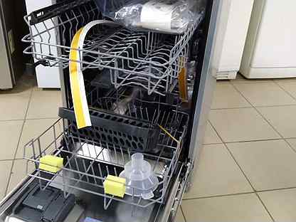 Новая посудомоечная машина Electrolux