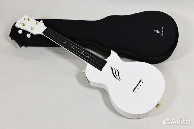 Укулеле Enya карбон + Аксессуары