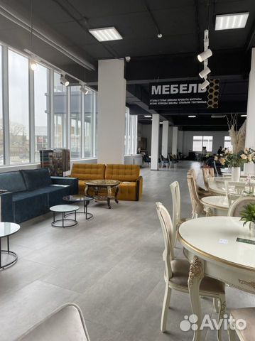 Продавец консультант мебели