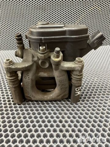 Суппорт задний правый Mazda3 BM PY 2013-2019