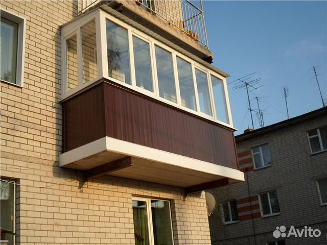 Остекление балконов под ключ