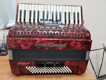 Аккордеоны немецкие Weltmeister,на выбор