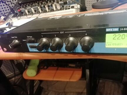 Lexicon MPX 500 (процессор эффектов)