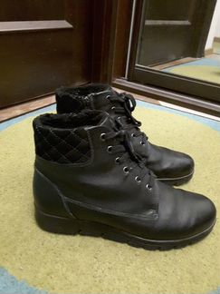 Ботинки женские