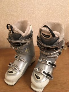 Горнолыжные ботинки женские fischer