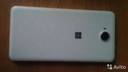 Продам Lumia 650