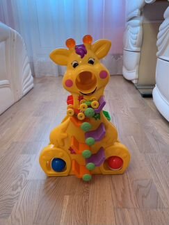 Веселый жирафик