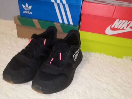 Кроссовки Adidas