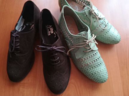 Новые ботинки на шнурках