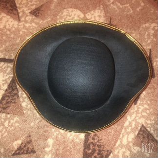 Треуголка пиратская