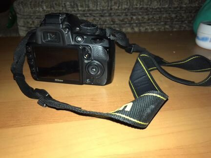Зеркальный фотоаппарат nikon