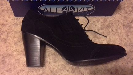 Продам туфли