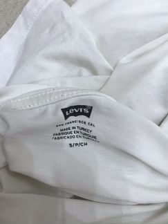 Торг Levi’s футболка мужская S-размер