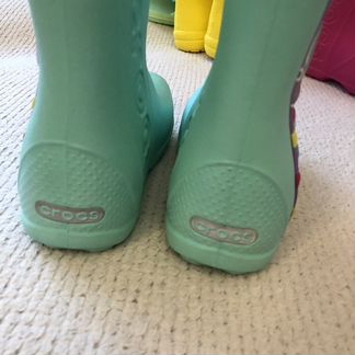 Детские сапоги crocs