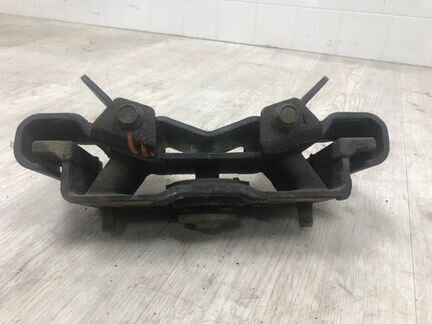 Подушка кпп Mitsubishi L200 2005- KB4T 4D56