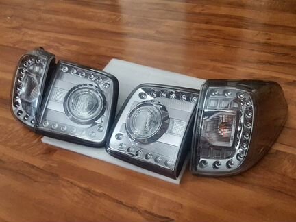 Комплект задних фонарей Nissan Patrol Y62
