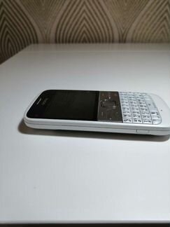 Телефон Nokia Е5