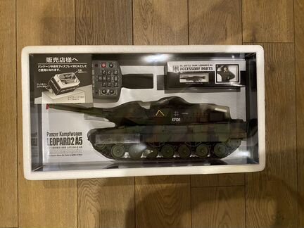 Радиоуправляемый боевой танк фирмы Tokyo Marui