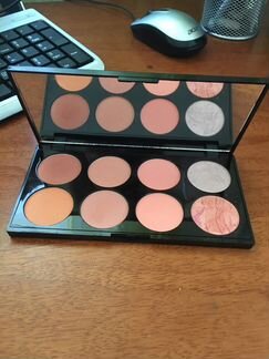 Ultra blush palette make up revolution