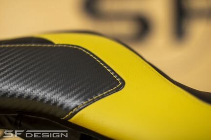 Сиденье BMW K1300R 2004-2015 Yellow Carbon Waves