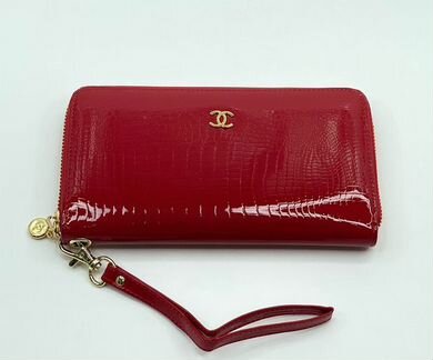 Кошелек Chanel на молнии красный