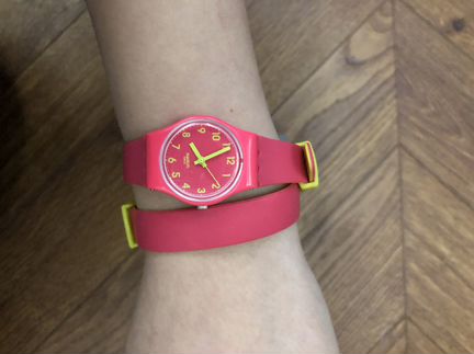 Часы swatch новые женские