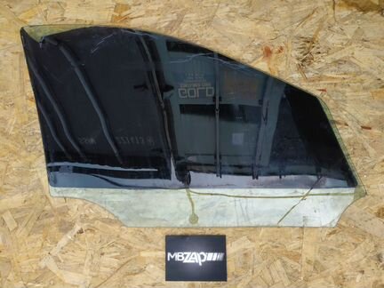 Стекло передней левой двери Mercedes X164 GL 164