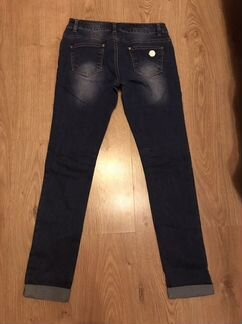 Женские джинсы