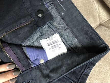 Джинсы victoria beckham guess