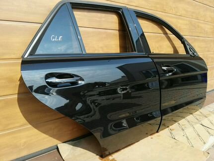 Двери левая сторона Мерседес GLE W166