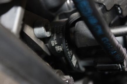 Форсунка дизельная Mercedes-Benz OM642 642.855