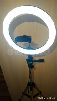 Кольцевая лампа для съемки