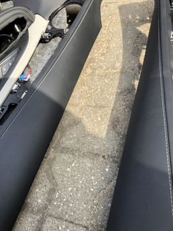 Mercedes c63 AMG обшивки дверей