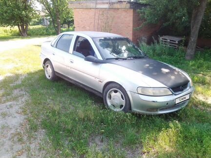 Opel Vectra 1.6 МТ, 1998, 313 468 км